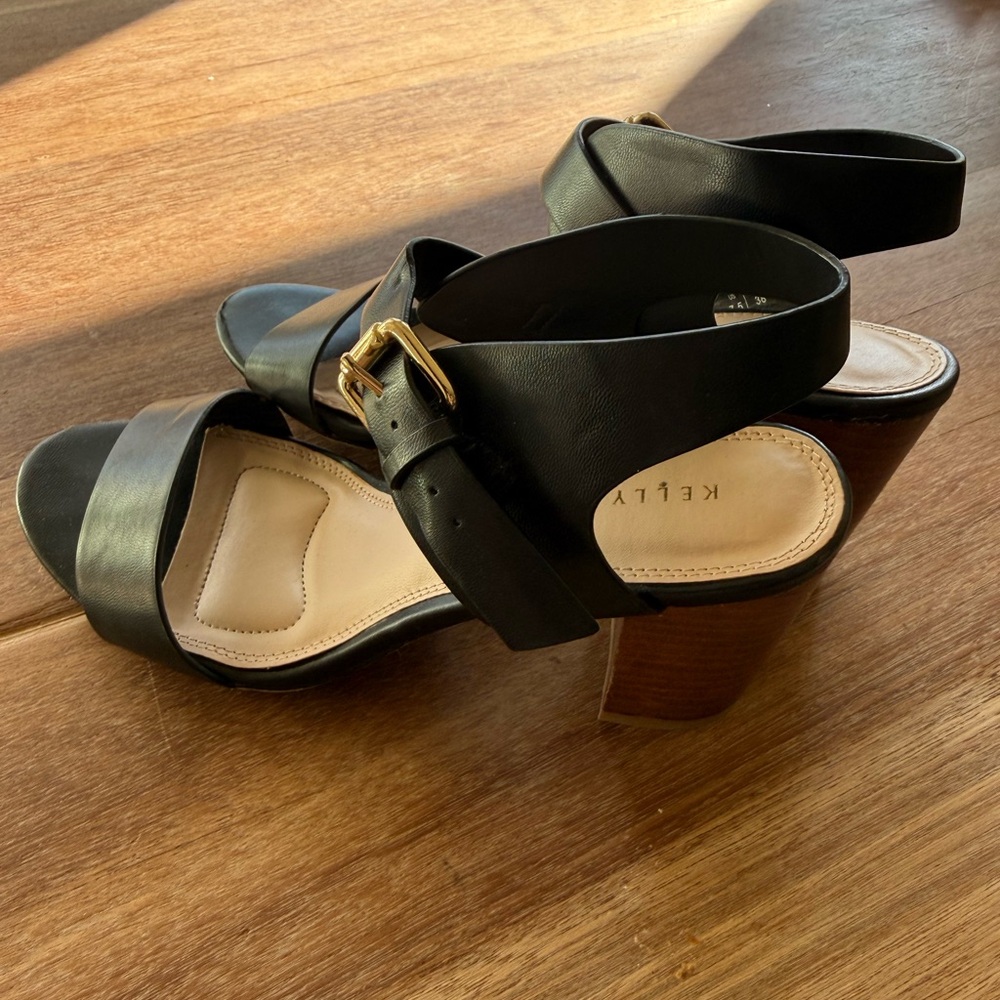 Kelly & Katie Black Women's heels - Picture 4 of 4